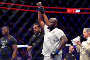 Derrick Lewis Victory Gray Shirt Wallpaper