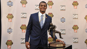 Deshaun Watson Davey O'brien Award Wallpaper