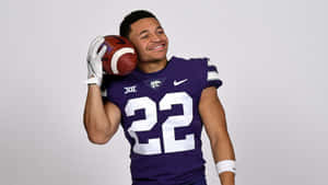 Deuce Vaughn Smiling Football Player22 Wallpaper