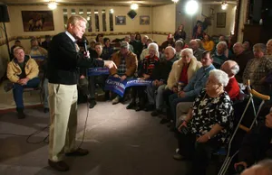 Dick Gephardt Campaigning Wallpaper