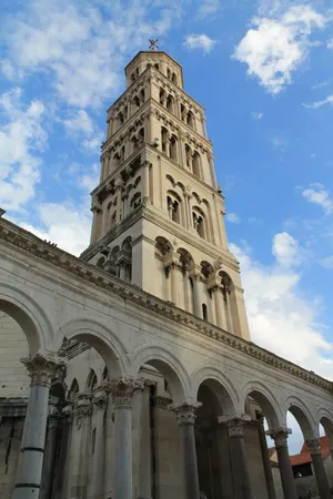 Diocletians Palace Cathedral In The Daytime Wallpaper