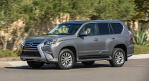 Discover The Luxurious And Powerful Lexus Gx 460 Wallpaper