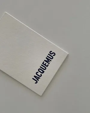 Discover The Luxurious World Of Fashion With Jacquemus Wallpaper