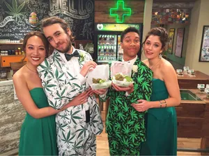 Disjointed Couple Wallpaper