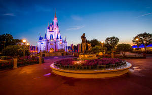 Disney World's Golden Partners Statue Wallpaper