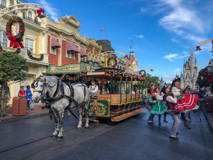 Disneyworld Main Street Trolley Wallpaper