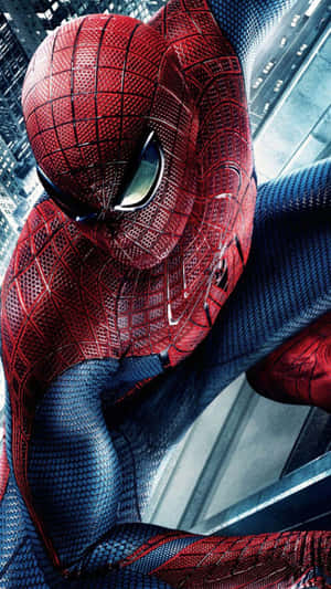 Dive Into The Action With This Stunning Wallpaper Featuring The Amazing Spider-man For Your Iphone. Wallpaper