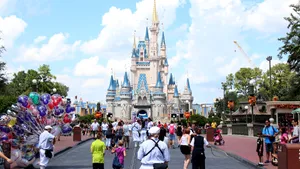 Dive Into The Enchanting World Of Disney With This 1920x1080 Wallpaper. Wallpaper