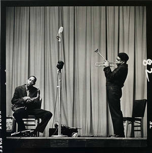 Dizzy Gillespie In New York 1948 Wallpaper