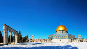 Domeofthe Rock Snowy Jerusalem Wallpaper