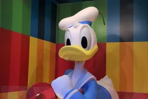 Donald Duck Figure Wallpaper