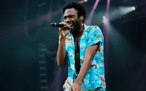 Donald Glover Performing Live Wallpaper