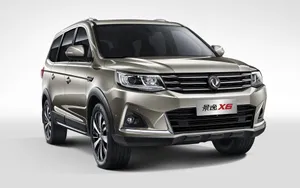 Dongfeng Truck On The Road Wallpaper