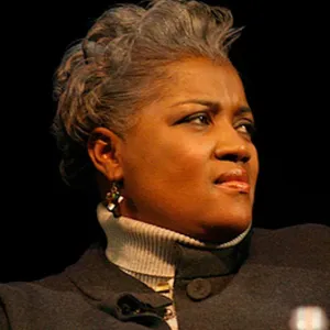 Donna Brazile Delivering A Speech At A Public Event Wallpaper