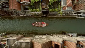 Dordrecht Canal Boat Aerial View.jpg Wallpaper