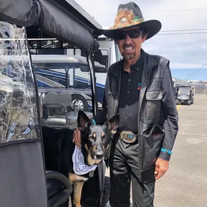 Download Erik Jones Wallpaper Wallpaper