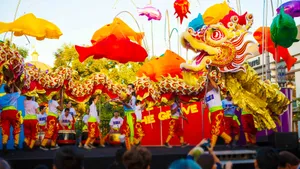 Dragon Dance Festival Celebration Wallpaper