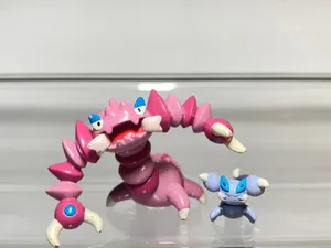 Drapion And Skorupi Figurines Wallpaper