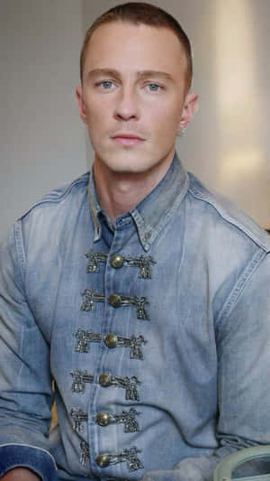 Drew Starkey Casual Denim Look Wallpaper