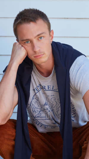 Drew Starkey Casual Style Wallpaper