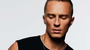 Drew Starkey Portrait Wallpaper