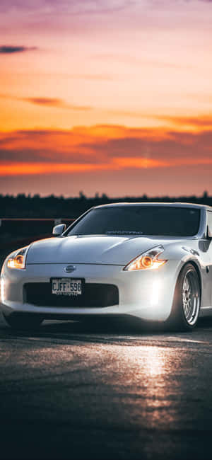 Driving In Style - Nissan 350z On An Iphone Wallpaper