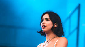 Dua Lipa 4k Bonnaroo 2018 Concert Wallpaper