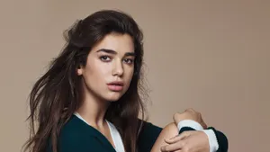 Dua Lipa 4k Popfix Australia Wallpaper
