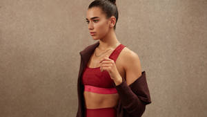 Dua Lipa Sporty Look Wallpaper