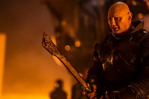 Dune Warriorin Combat Gear Wallpaper