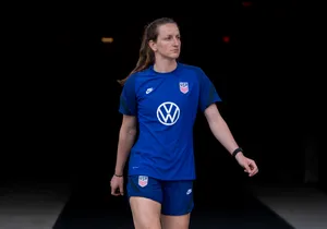 Dynamic Andi Sullivan In Action Wallpaper