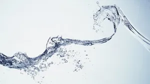 Dynamic Water Splash Photography Wallpaper
