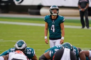 Eagles Kicker Prepares For Field Goal Wallpaper