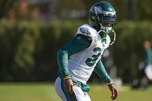 Eagles Player Jalen Mills Practice Session Wallpaper