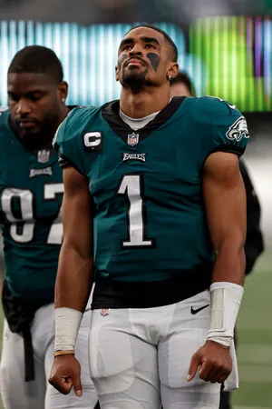 Eagles Quarterback Jalen Hurts Wallpaper