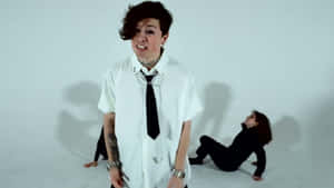 Eccentric Fashion White Backdrop Wallpaper