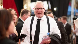 Ed O'neill 1600 X 900 Wallpaper