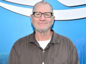 Ed O'neill 2048 X 1536 Wallpaper