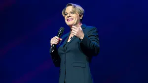 Eddie Izzard – Stand-up Comedy Legend Wallpaper