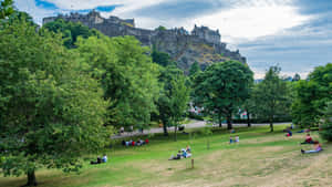 Edinburgh Castle Overlooking Princes Street Gardens Wallpaper