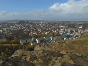 Edinburgh_ Cityscape_from_ Salisbury_ Crags Wallpaper