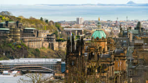 Edinburgh Cityscape View Wallpaper