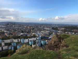 Edinburgh Cityscape Viewfrom Salisbury Crags Wallpaper