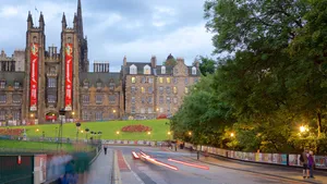 Edinburgh Historic Architecture Dusk Wallpaper