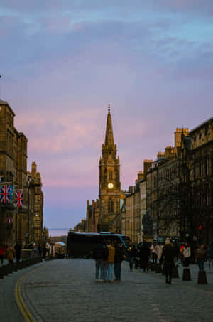 Edinburgh Royal Mile Dusk Scene Wallpaper