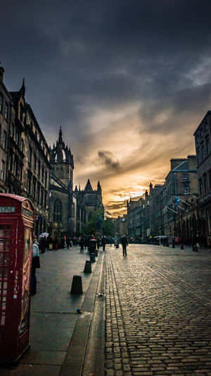 Edinburgh Royal Mile Dusk Wallpaper