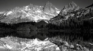 Ediza Lake California Wallpaper