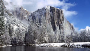 El Capitan Snowy Rocky Mountain Wallpaper