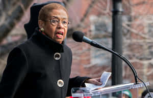 Eleanor Holmes Norton Delivering A Passionate Speech Wallpaper