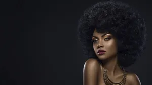 Elegant Afro Beauty Portrait Wallpaper